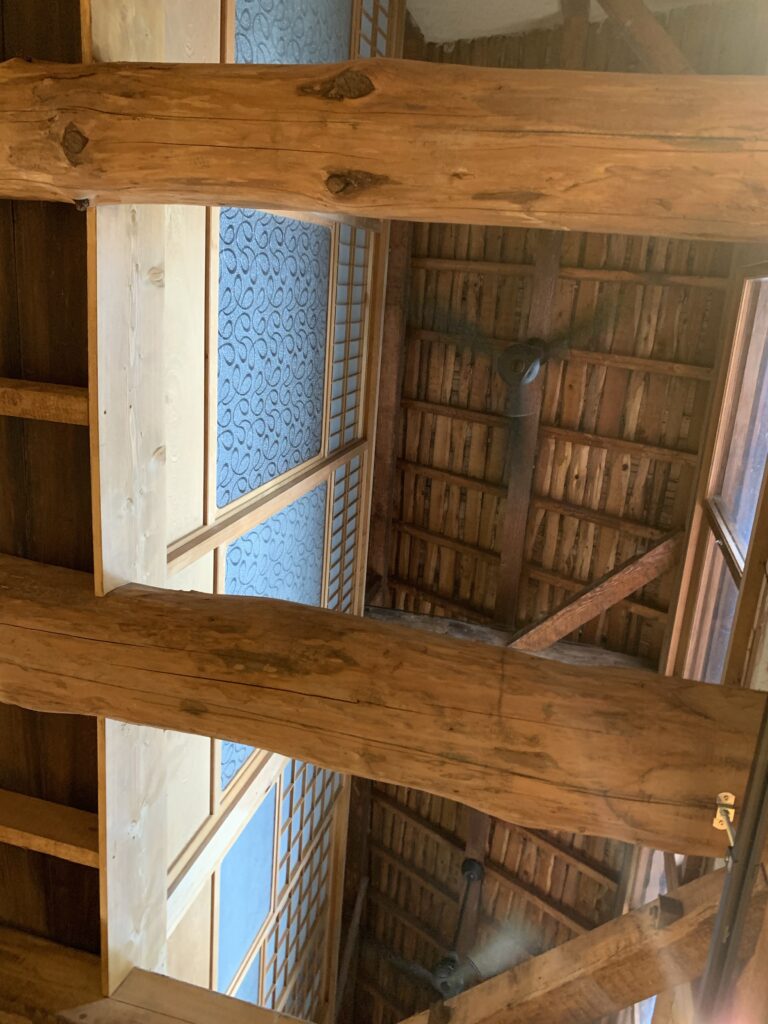 古民家の雰囲気残る天井の写真